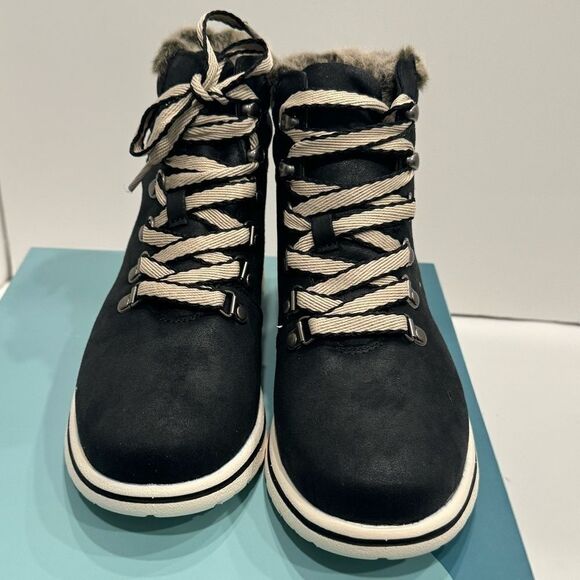 Cliffs by White Mountain Women's Hallett Lace-up Booties - Blackboots, shoes 7 - Picture 7 of 10